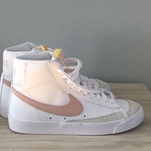 Nike Blazer High Top Sneakers Size 8 New